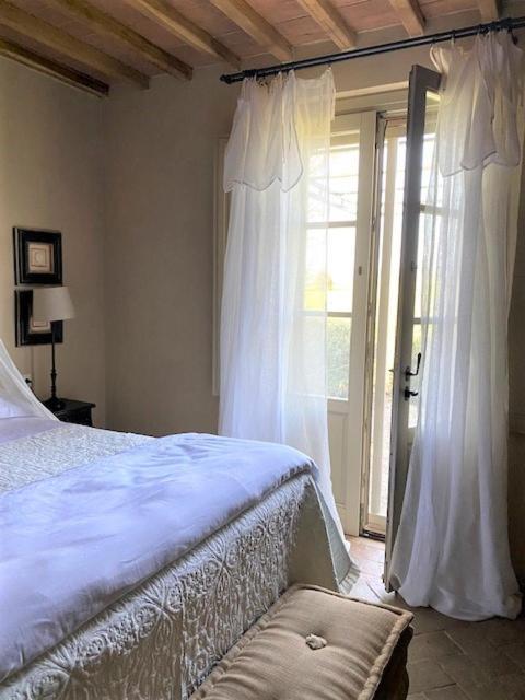 Relais Sant'Elena Bed & Breakfast Bibbona Bagian luar foto