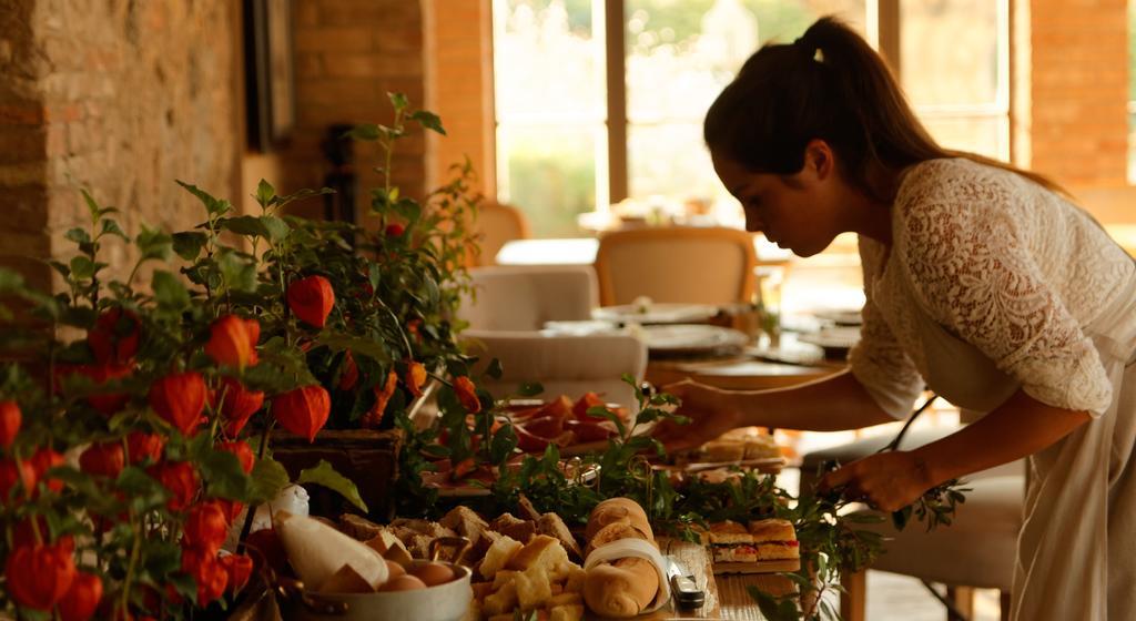 Relais Sant'Elena Bed & Breakfast Bibbona Bagian luar foto