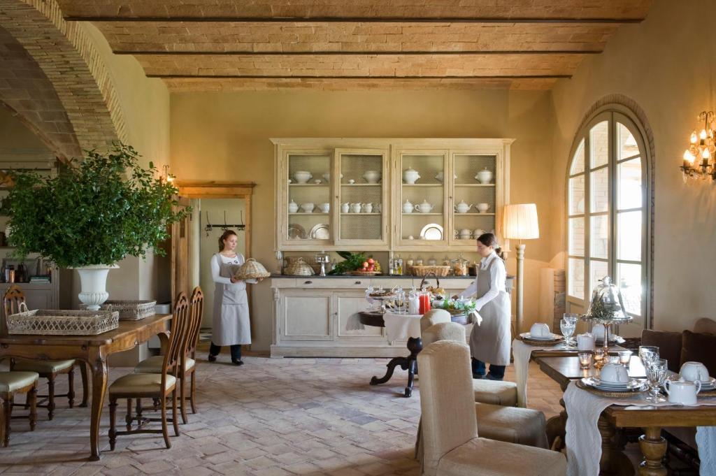 Relais Sant'Elena Bed & Breakfast Bibbona Bagian luar foto